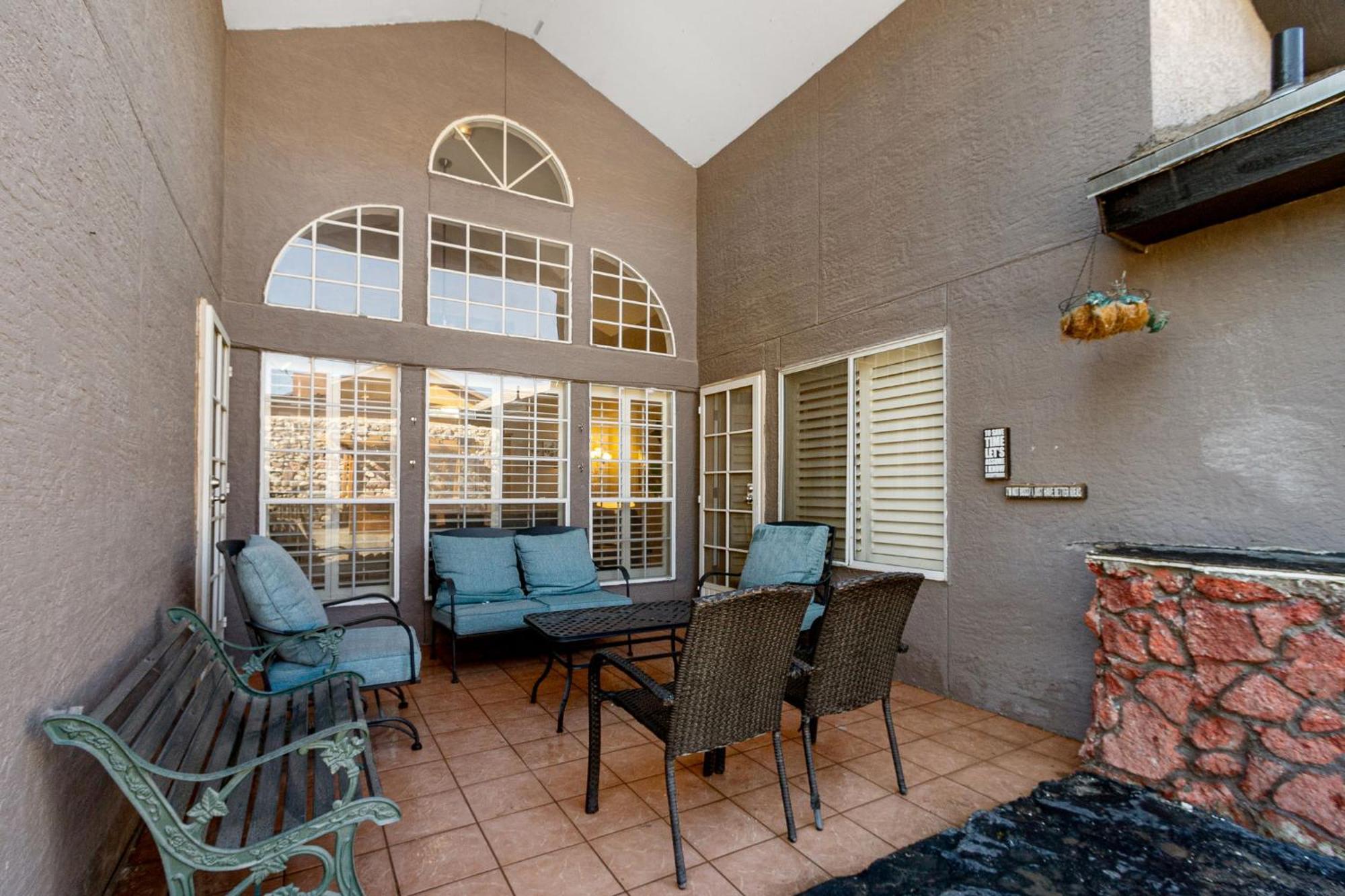 Peaceful West: 4Br Dusk Haven El Paso Exterior foto