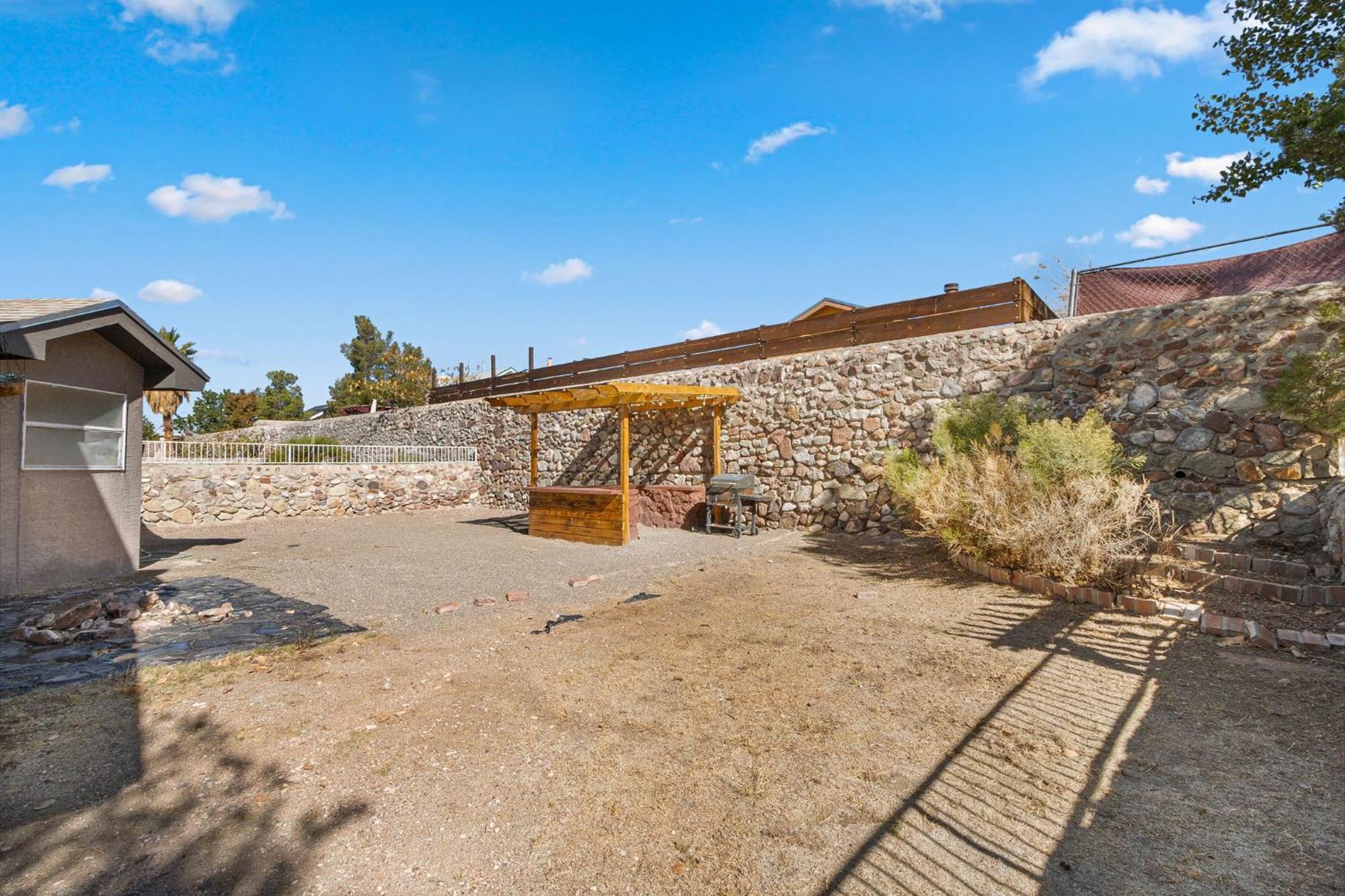 Peaceful West: 4Br Dusk Haven El Paso Exterior foto